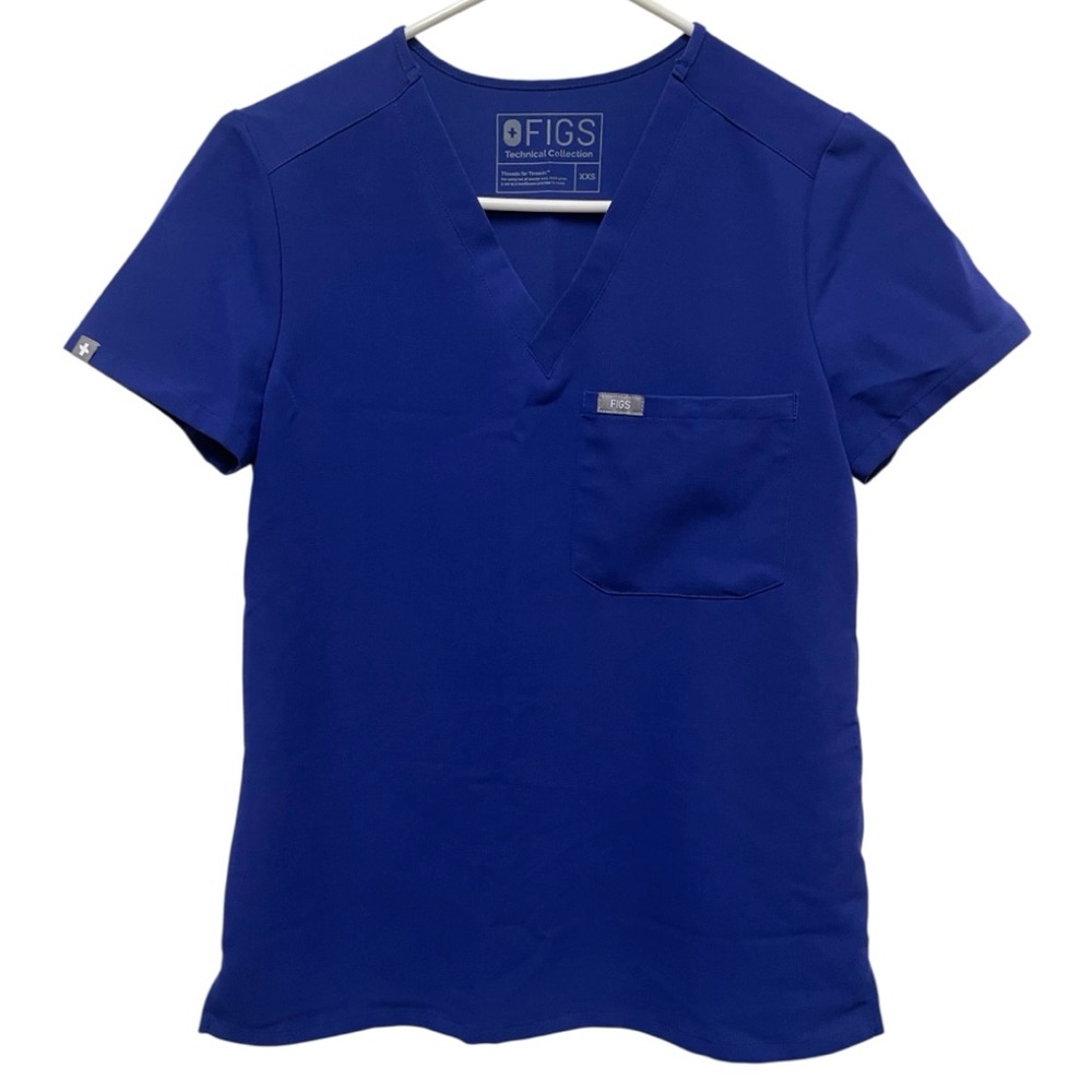 Figs catarina one pocket scrub top blue